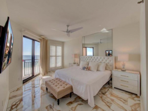 Updated beach front condo located in Orange Beach, Orange Beach